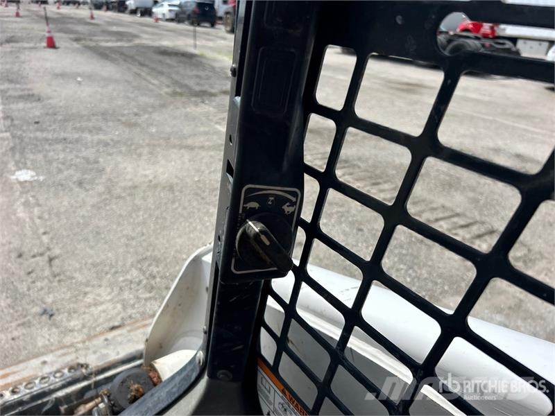 Bobcat T740 Skid steer loaders