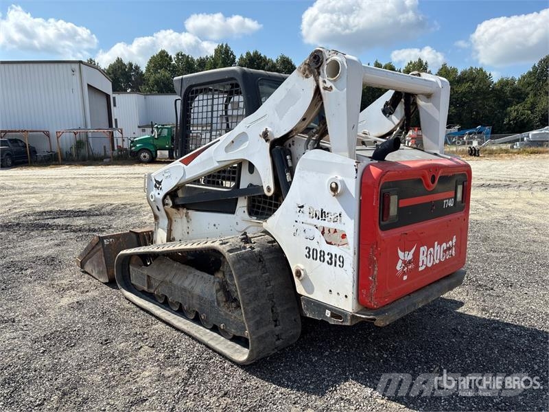 Bobcat T740 Skid steer mini nakladalci
