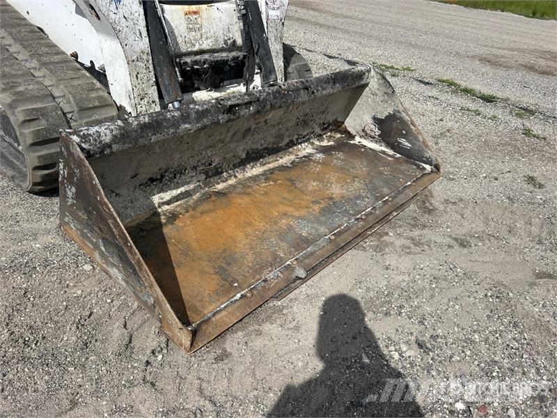 Bobcat T740 Skid steer loaders