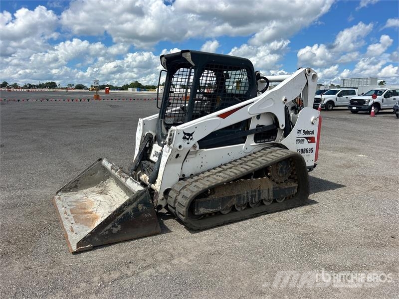 Bobcat T740 Skid steer loaders
