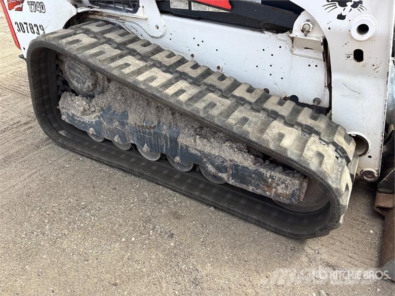 Bobcat T740 Minicarregadeiras