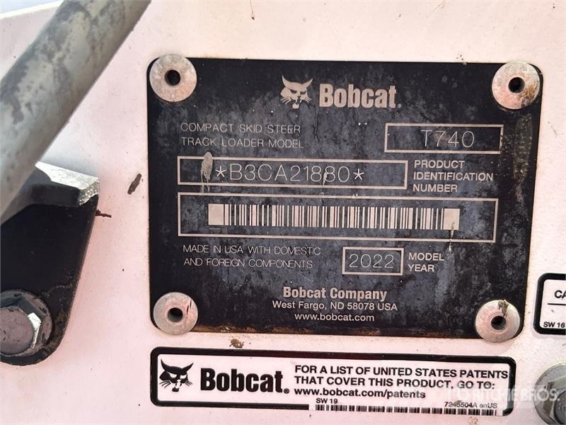 Bobcat T740 Skid steer loaders