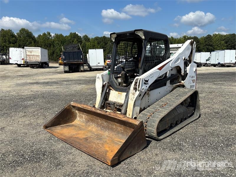 Bobcat T740 Skid steer mini nakladalci