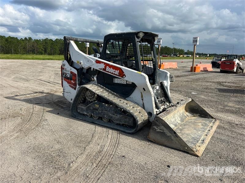 Bobcat T76 Skid steer mini nakladalci