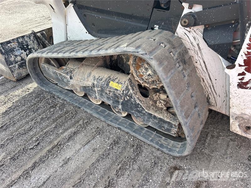 Bobcat T76 Skid steer mini nakladalci