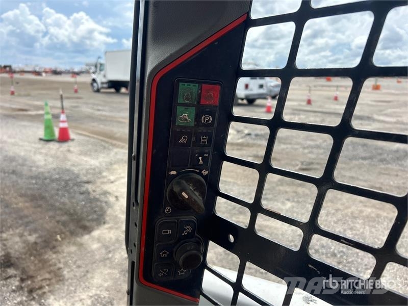 Bobcat T76 Kompaktlader