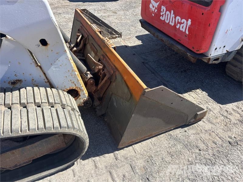Bobcat T76 Skid steer loaders