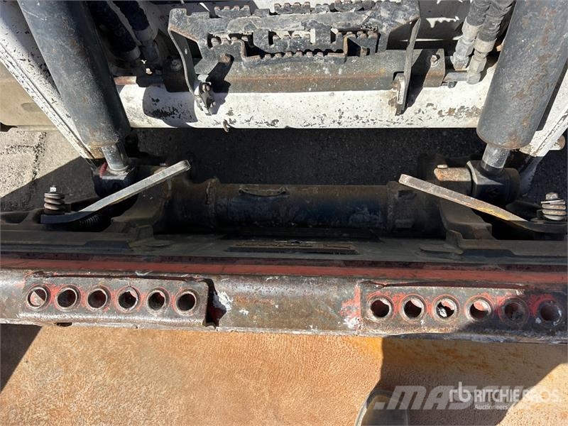 Bobcat T76 Мини-погрузчики