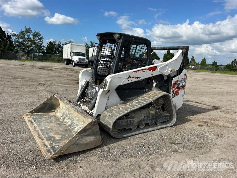 Bobcat T76 Skid steer mini nakladalci