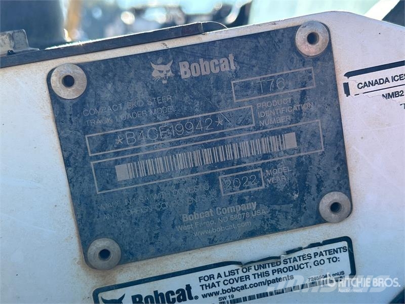 Bobcat T76 لوادر انزلاقية التوجيه