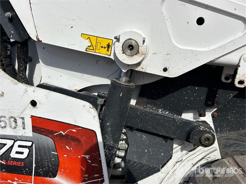 Bobcat T76 Skid steer mini nakladalci