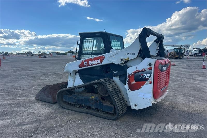 Bobcat T76 Skid steer mini utovarivači