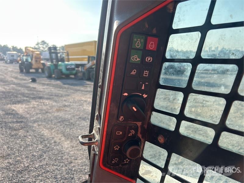 Bobcat T76 Kompaktlader