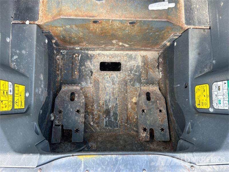 Bobcat T76 Φορτωτάκια