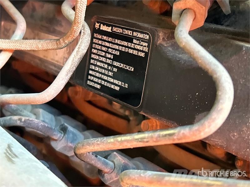 Bobcat T76 Φορτωτάκια