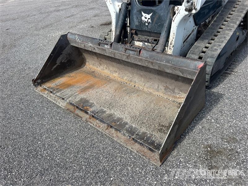 Bobcat T76 Φορτωτάκια