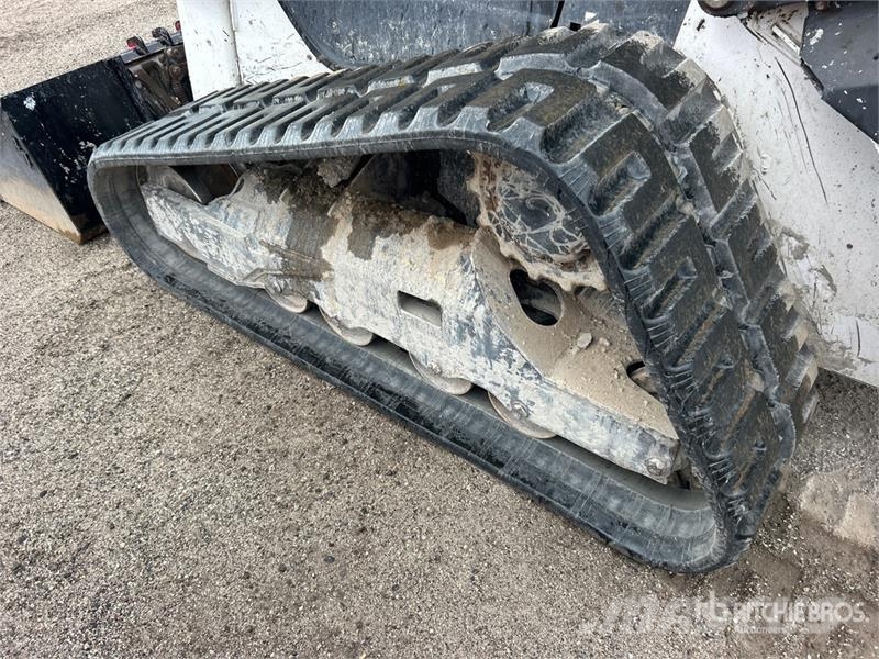 Bobcat T76 Skid steer mini utovarivači