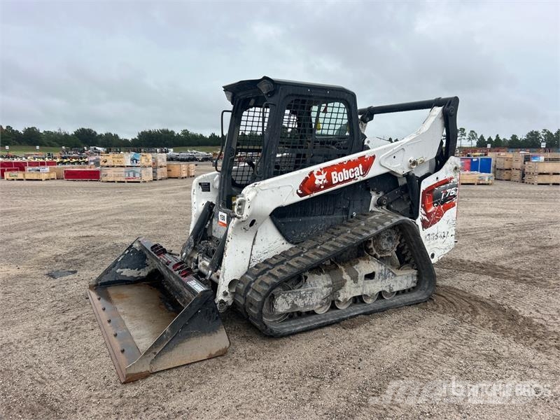 Bobcat T76 Skid steer mini utovarivači