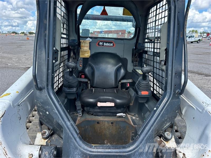Bobcat T76 Φορτωτάκια