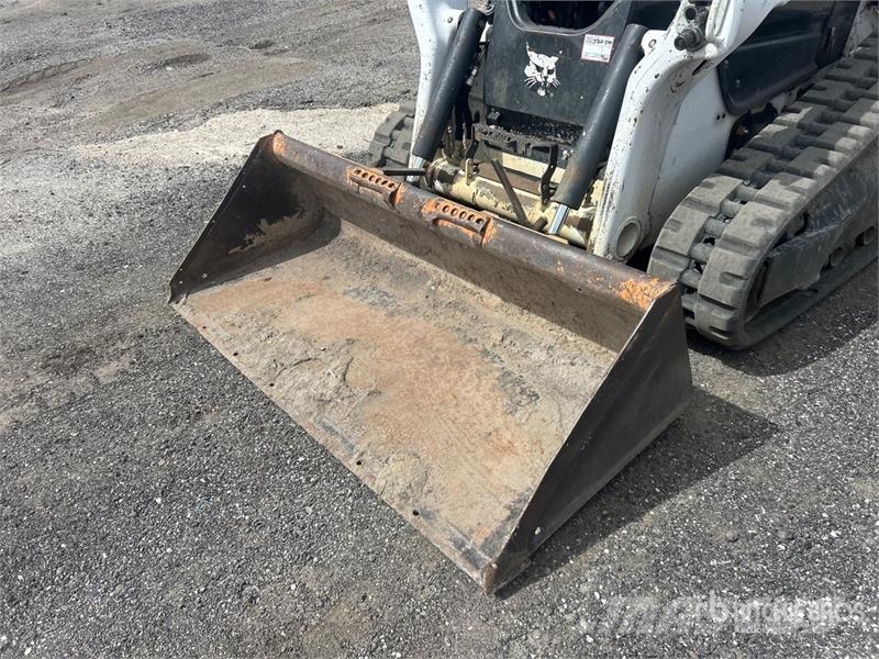 Bobcat T76 Мини-погрузчики