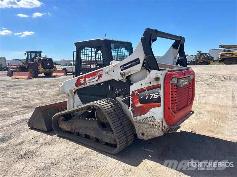 Bobcat T76 Skid steer loaders