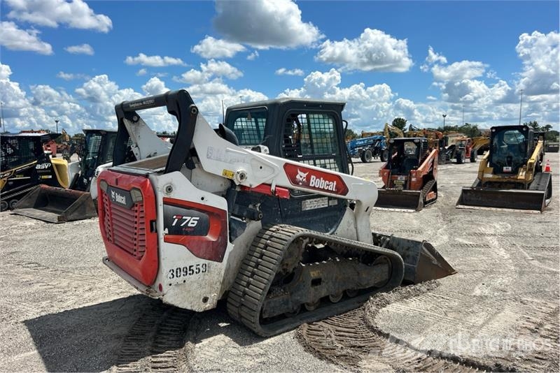 Bobcat T76 Liukuohjatut kuormaajat