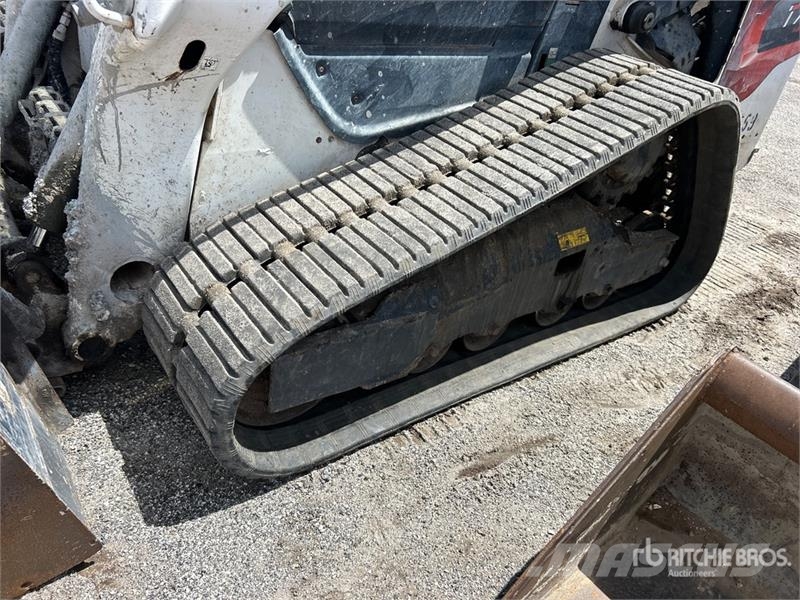 Bobcat T76 Liukuohjatut kuormaajat