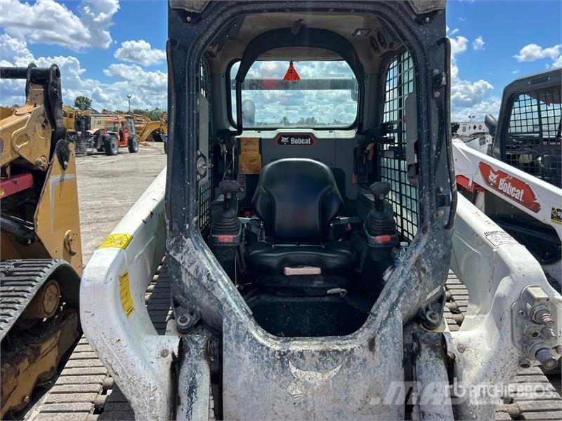 Bobcat T76 Liukuohjatut kuormaajat