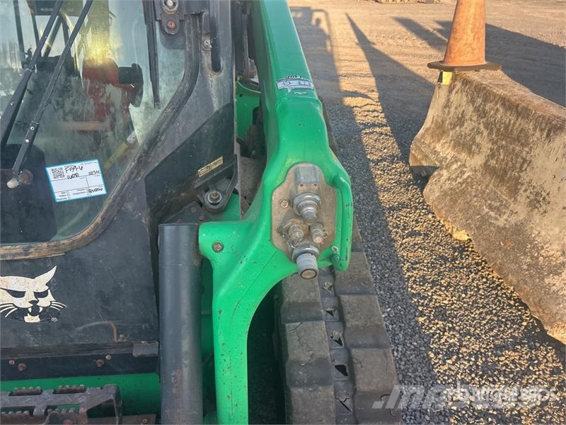 Bobcat T76 R-Series Two-Speed Compact Track Loader Skid steer loaders