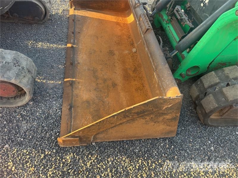 Bobcat T76 R-Series Two-Speed Compact Track Loader Skid steer loaders