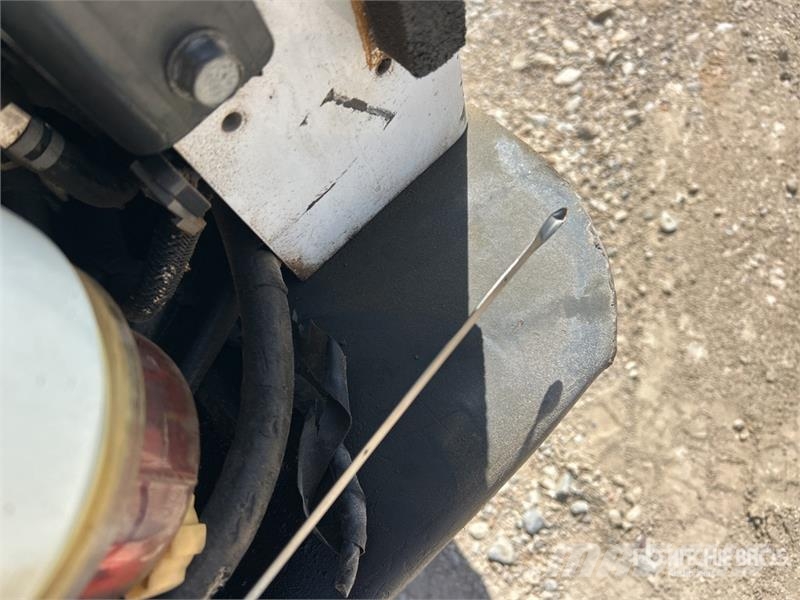 Bobcat T770 Skid steer mini nakladalci