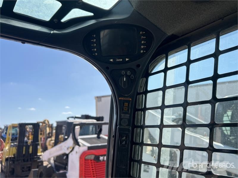 Bobcat T770 Skid steer mini nakladalci