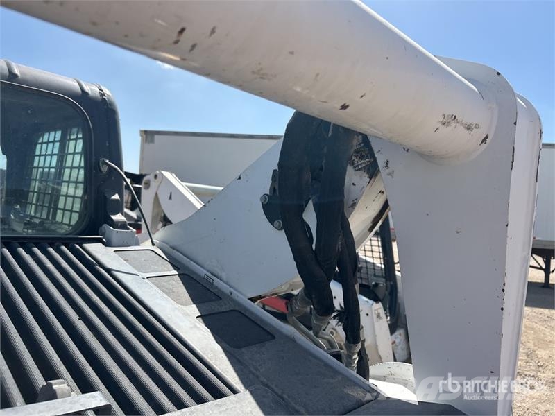 Bobcat T770 Skid steer mini nakladalci