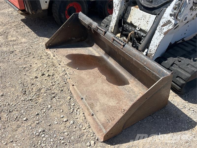 Bobcat T770 Skid steer mini nakladalci