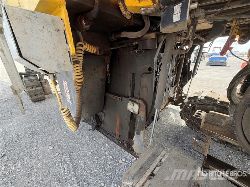 Bomag BM1200/30 Cold Planer アスファルトコールドミリングマシーン
