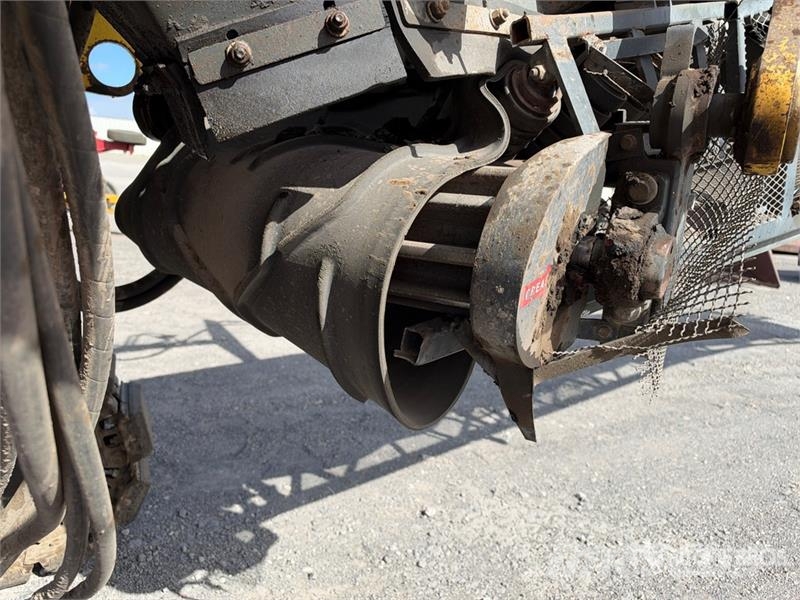 Bomag BM1200/30 Cold Planer アスファルトコールドミリングマシーン