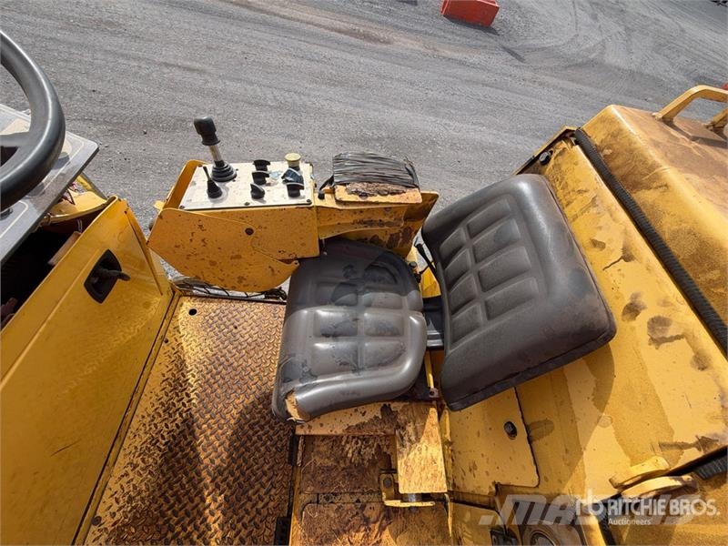 Bomag BM1200/30 Cold Planer アスファルトコールドミリングマシーン