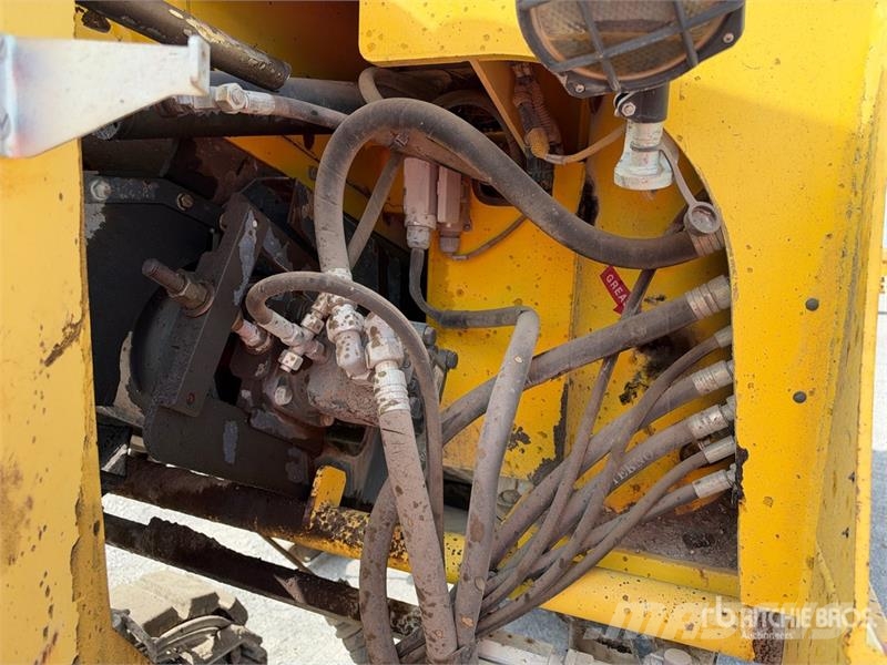 Bomag BM1200/30 Cold Planer アスファルトコールドミリングマシーン