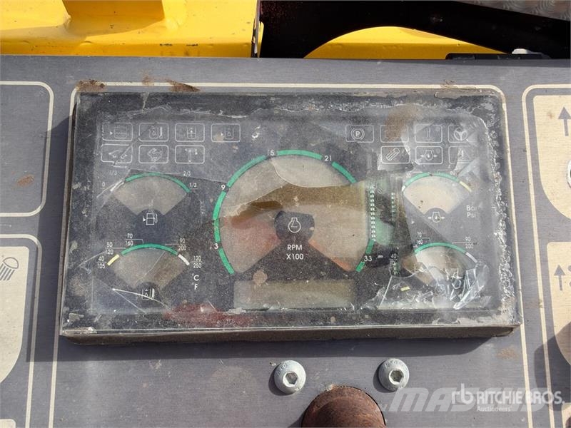 Bomag BM1200/30 Cold Planer アスファルトコールドミリングマシーン
