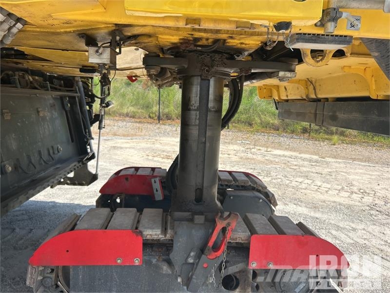 Bomag BM2200/65 Tracked Cold Planer Asphalt cold milling machines