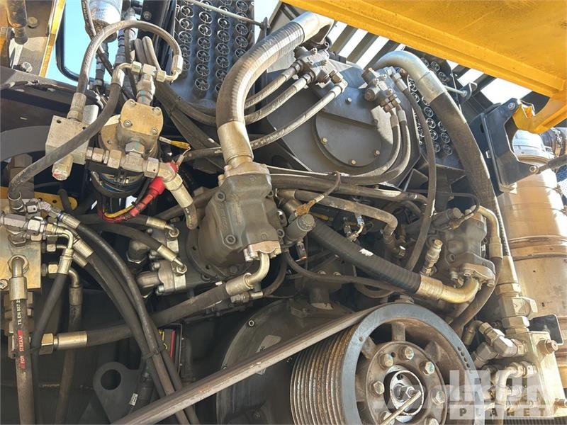Bomag BM2200/65 Tracked Cold Planer ماكينات الكشط البارد للأسفلت