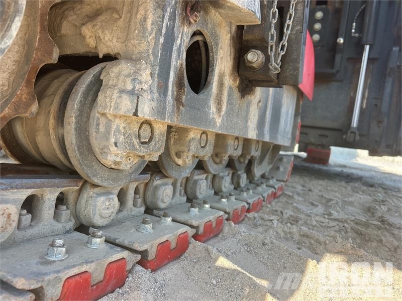 Bomag BM2200/65 Tracked Cold Planer ماكينات الكشط البارد للأسفلت