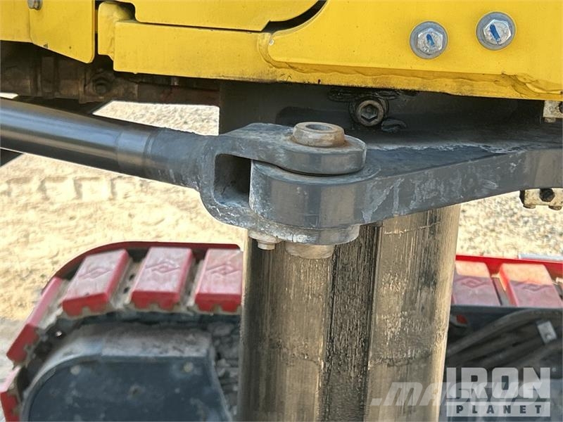 Bomag BM2200/65 Tracked Cold Planer ماكينات الكشط البارد للأسفلت