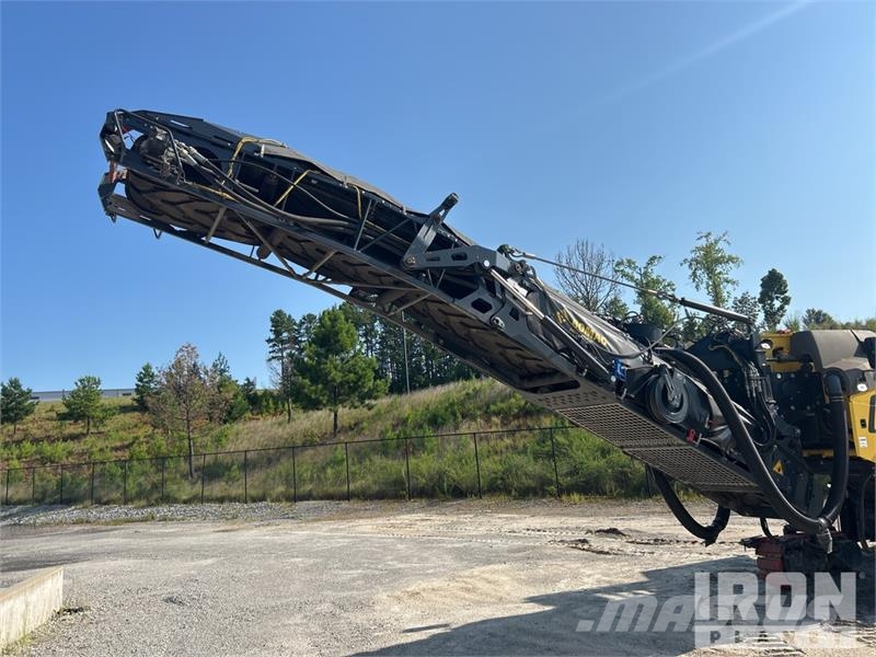 Bomag BM2200/65 Tracked Cold Planer ماكينات الكشط البارد للأسفلت