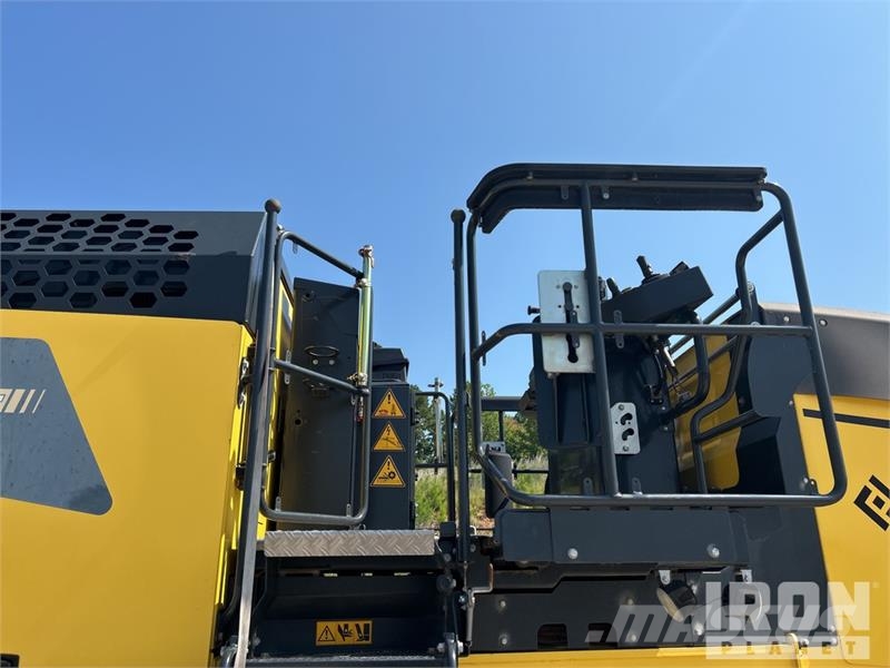 Bomag BM2200/65 Tracked Cold Planer Asphalt cold milling machines