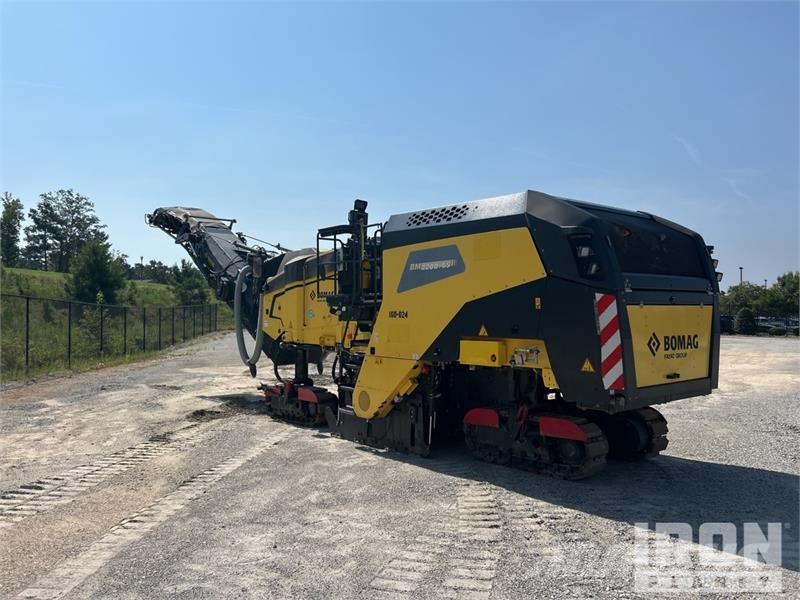 Bomag BM2200/65 Tracked Cold Planer Asphalt cold milling machines