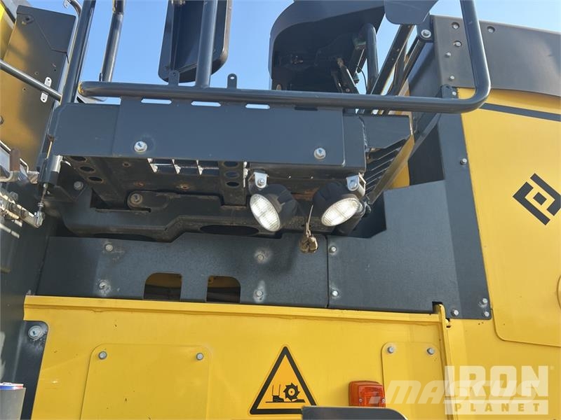 Bomag BM2200/65 Tracked Cold Planer ماكينات الكشط البارد للأسفلت