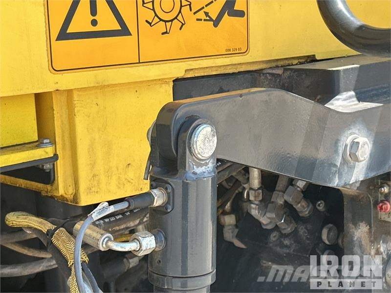 Bomag BM2200/65 Tracked Cold Planer Asphalt cold milling machines