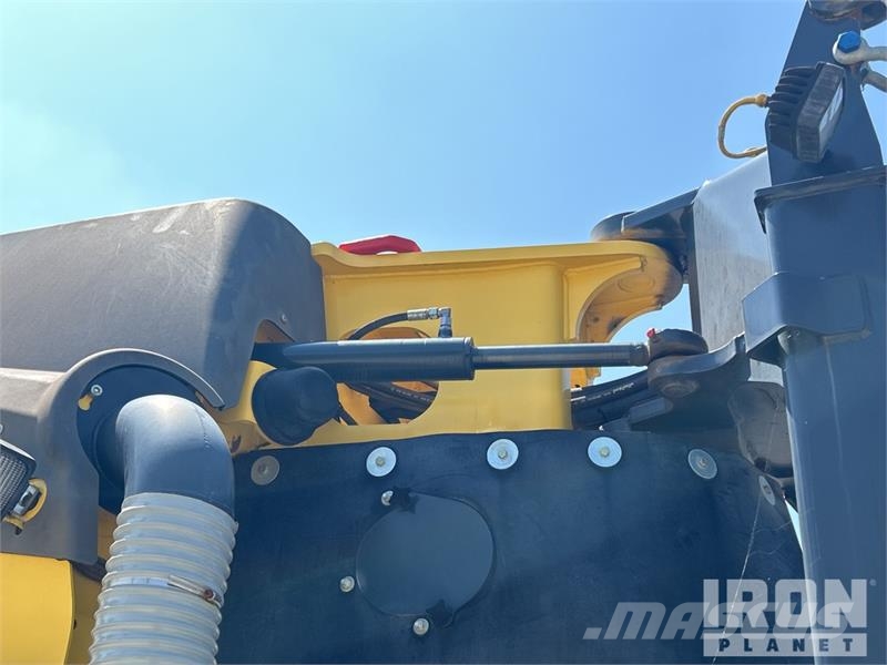 Bomag BM2200/65 Tracked Cold Planer Asphalt cold milling machines