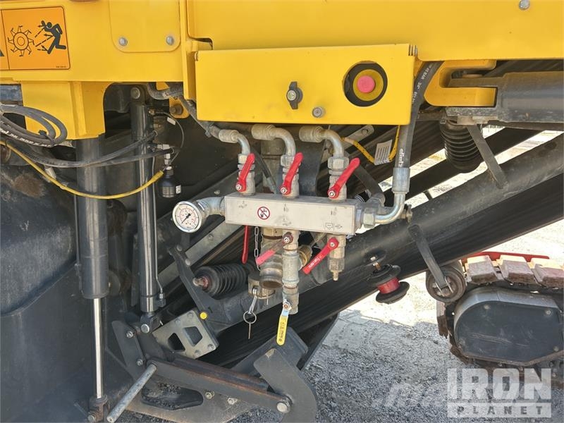 Bomag BM2200/65 Tracked Cold Planer Asphalt cold milling machines